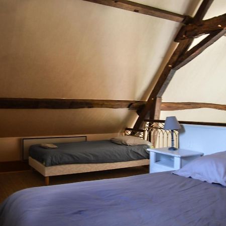 Chambre d'hôte de charme dans maison indépendante Preaux  Esterno foto